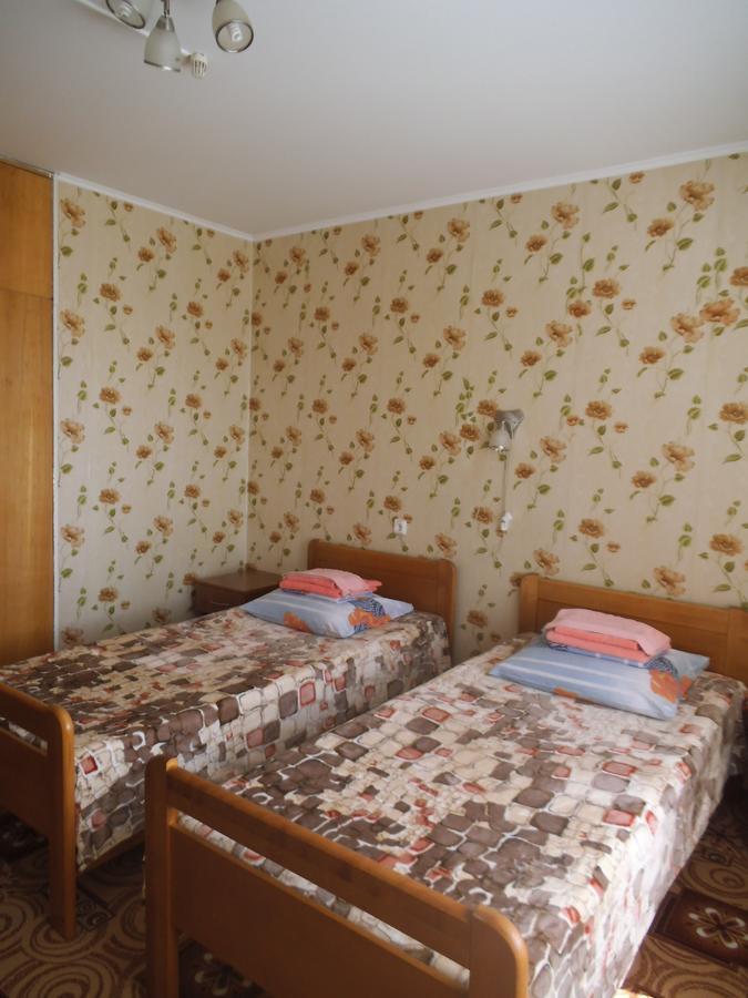 Circus Hotel Гомел Екстериор снимка