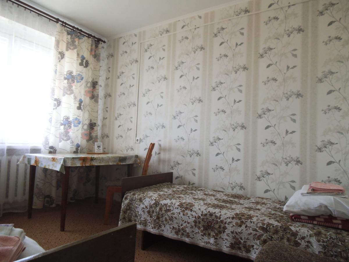 Circus Hotel Гомел Екстериор снимка