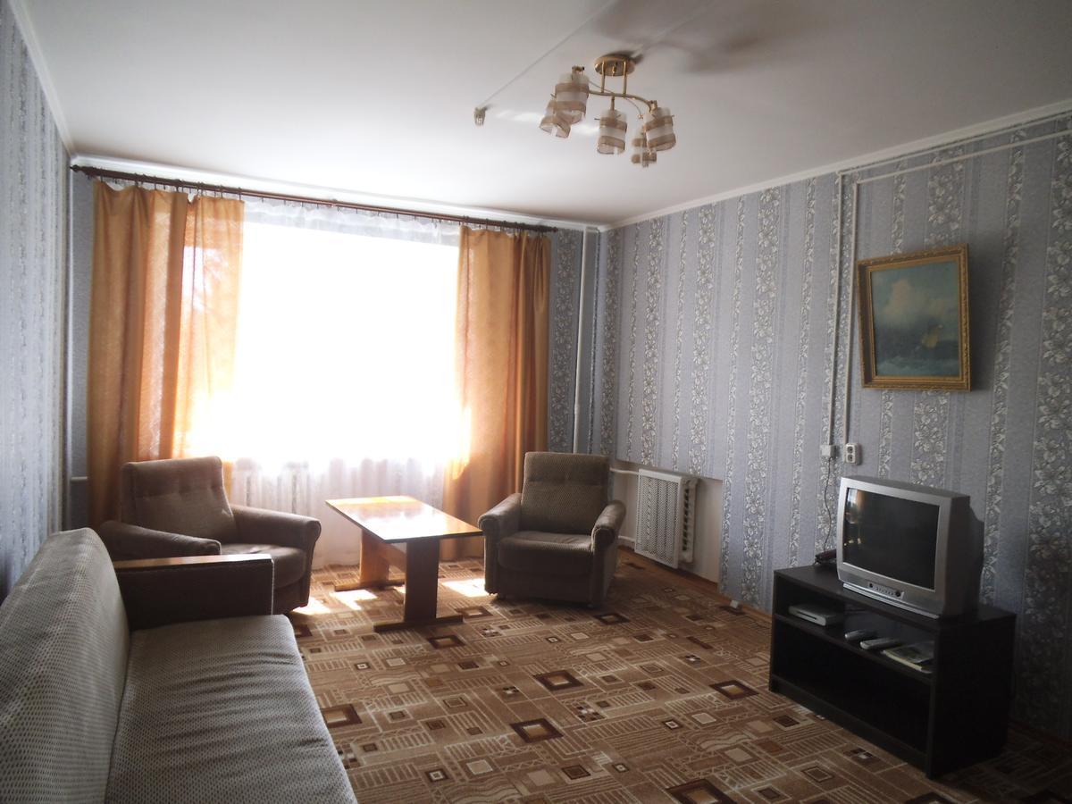 Circus Hotel Гомел Екстериор снимка